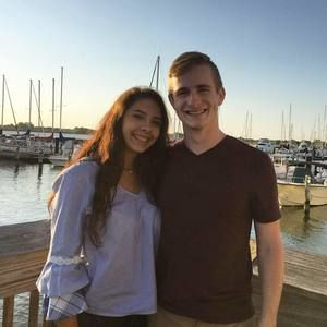 Meet your Posher, Zachary